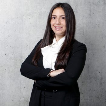 Alyssa De Rosa, avocate en droit familial, protection de la jeunesse et droit de la santé